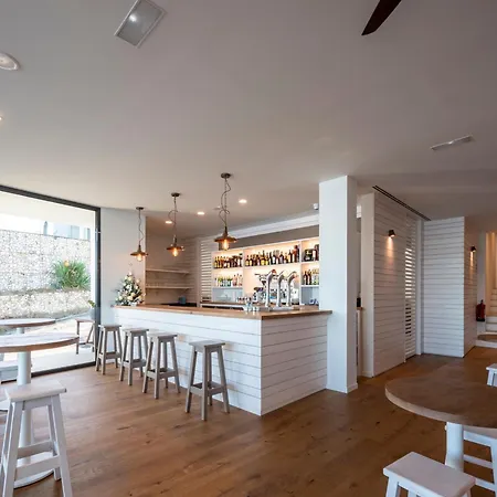 Apartment Ag Casa Arnados,1ª Linea De Playa Con Jardin Razo